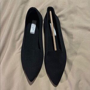 Steven by Steve Madden Black Women's Flats NWT